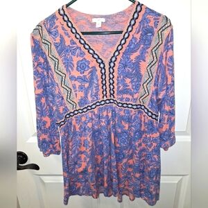 J.Jill boho tunic top in a size medium. Beautiful color pattern with v-neck